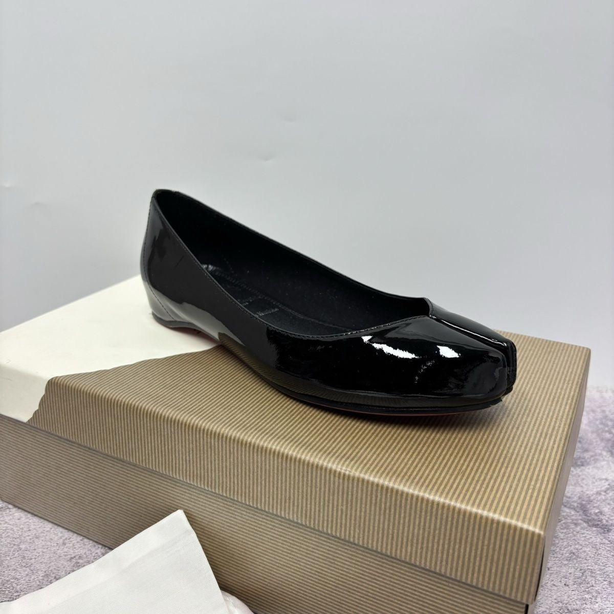 Modern Muse Split-Toe Flats