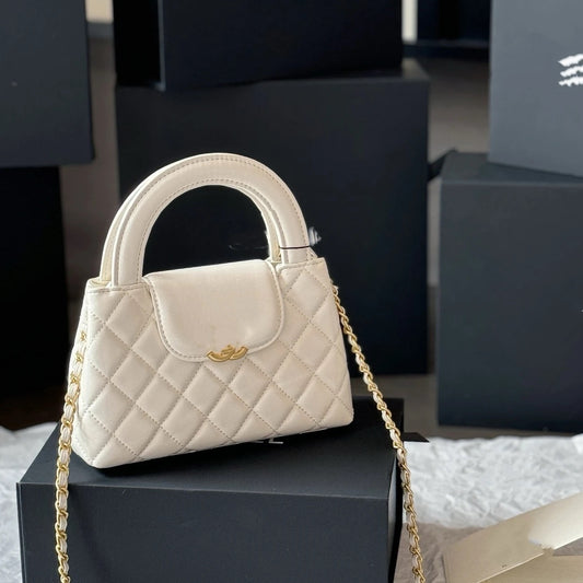 Timeless Arc Quilted Tote