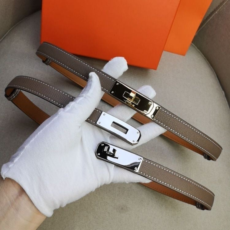 Signature Buckle Leather Belt