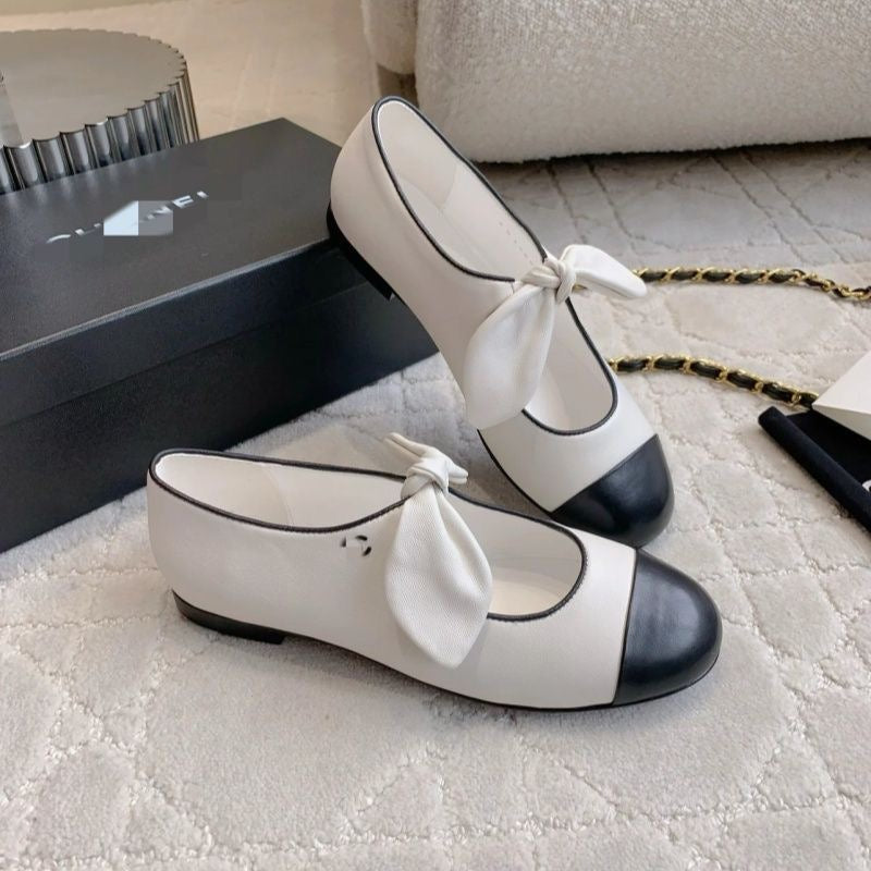Classic Contrast-Toe Strap Shoes