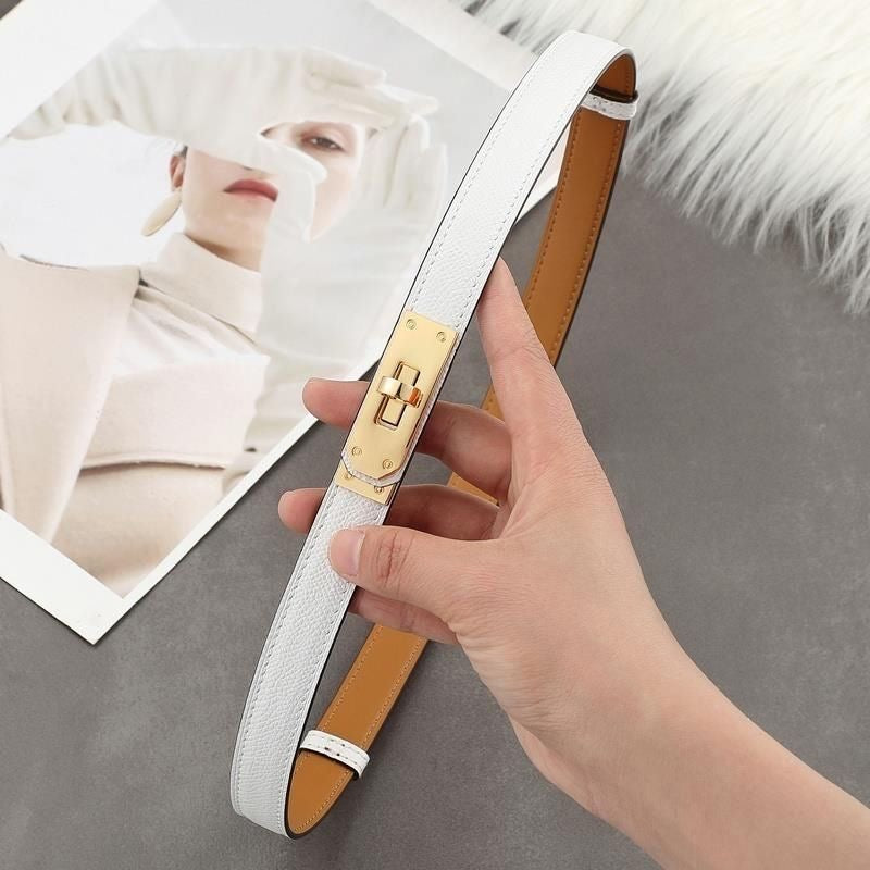 Signature Buckle Leather Belt